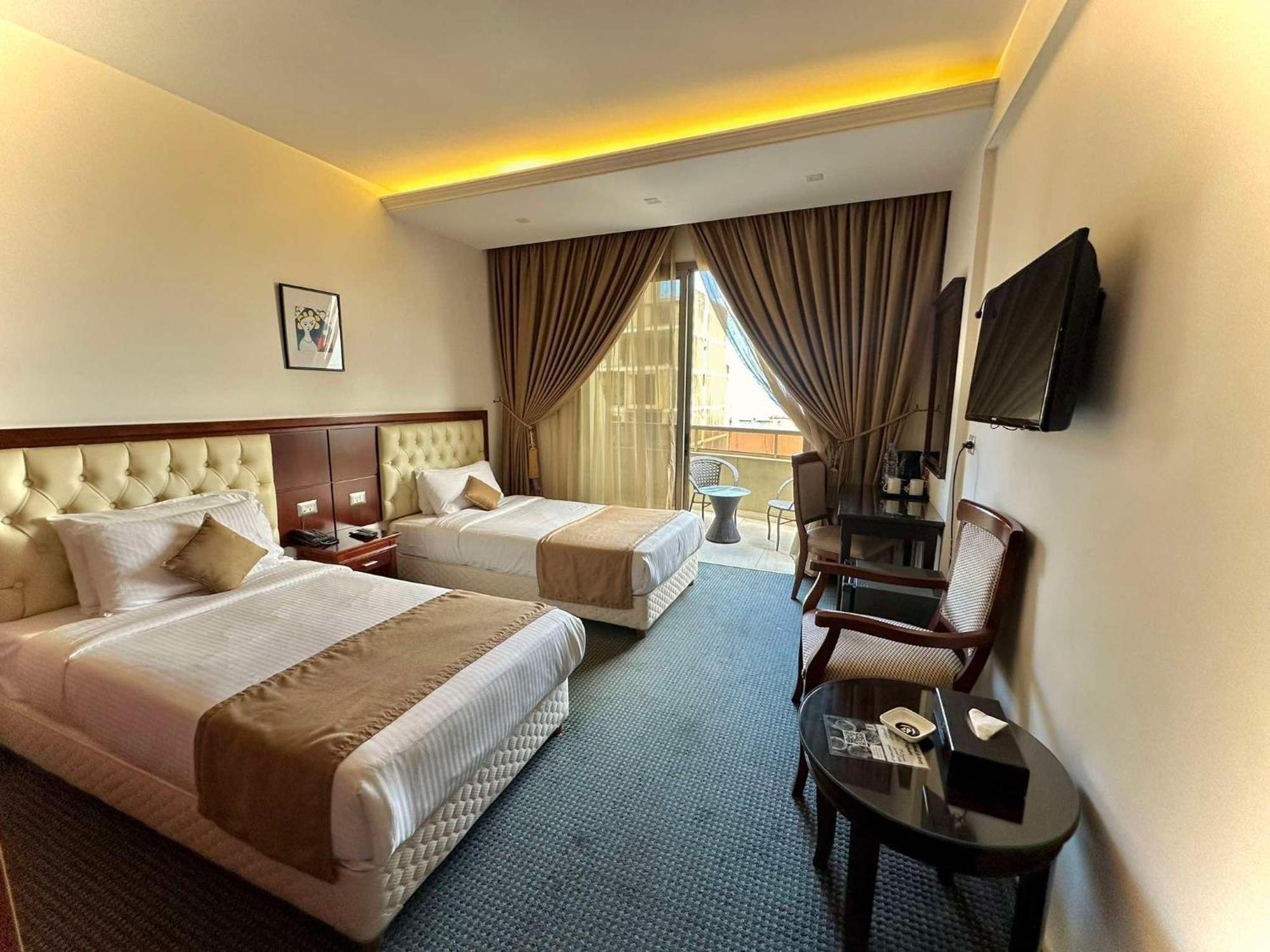 Midtown Hotel & Suites Бейрут Экстерьер фото